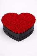 Valentine’s Ultimate Love – 101 Red Roses Heart Box - Onlineflowersdubai.ae